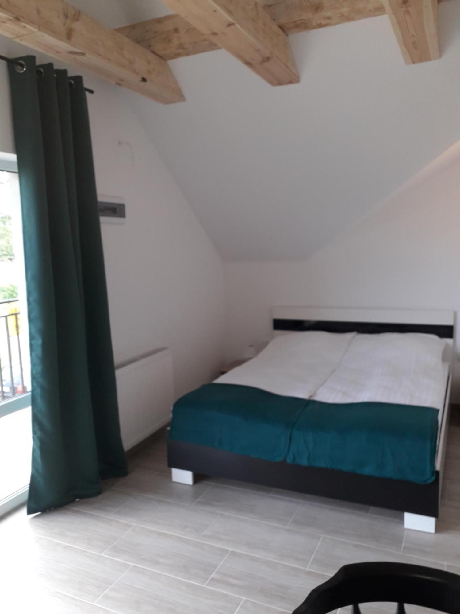 Paprotowka Apartament Wiosenny Paprotno Экстерьер фото